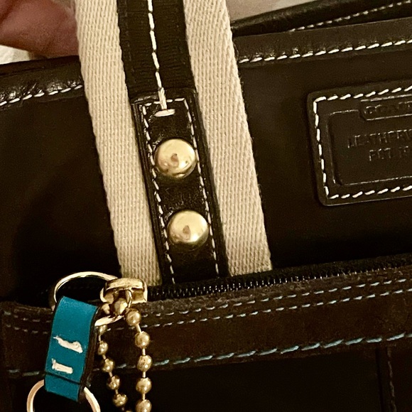 Coach Mini Hampton Tote - Picture 5 of 10